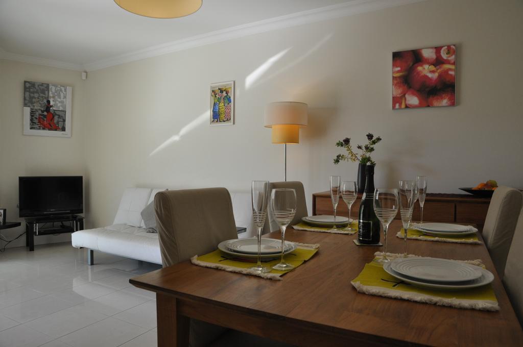 Stunning 2 Bed, 2 Bath Apt On The Cannes Sea Front Has Swimming Pool And Is A Secure Modern Building 464 Exterior foto